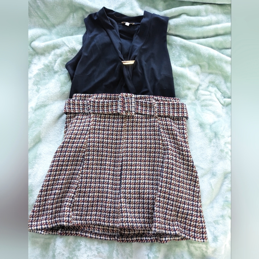 Zara knit mini skirt with retro big belt